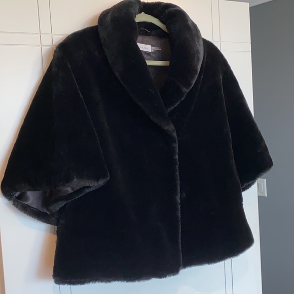 Calvin Klein Faux Fur Jacket - Picture 2 of 5